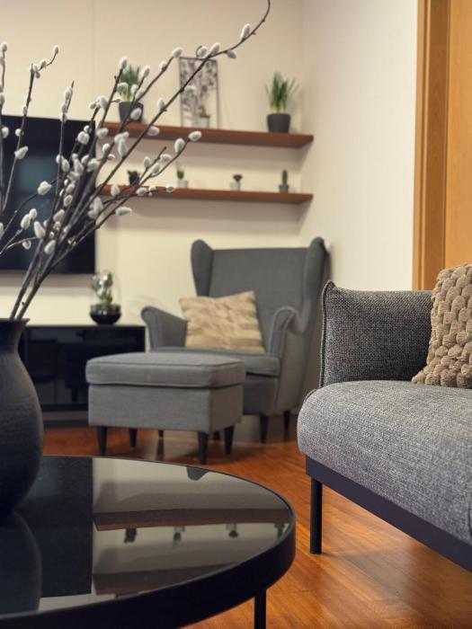 Skyline 127m Residence with Terrace - Prague Castle View