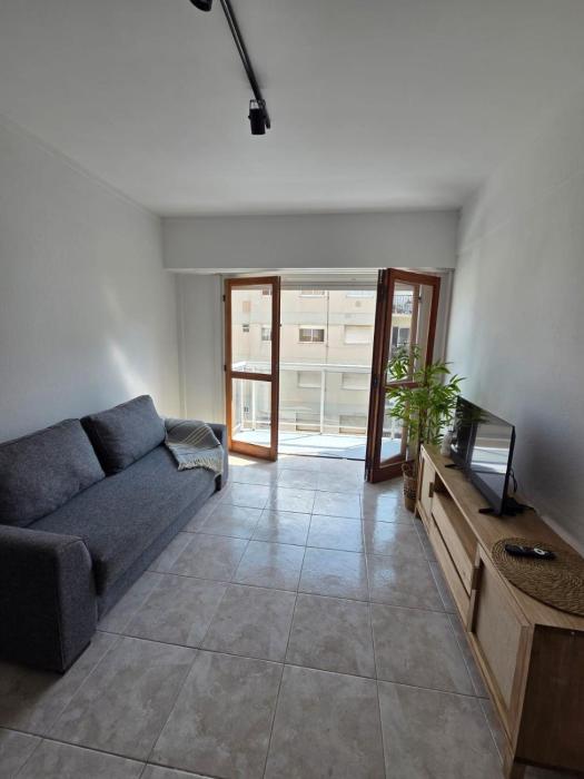 2 amb cerca del mar y Güemes