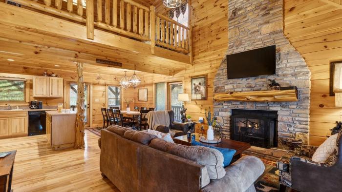 Timber Ridge Hideaway by AvantStay Private Cabin Hot Tub Game Room Near Dollywood