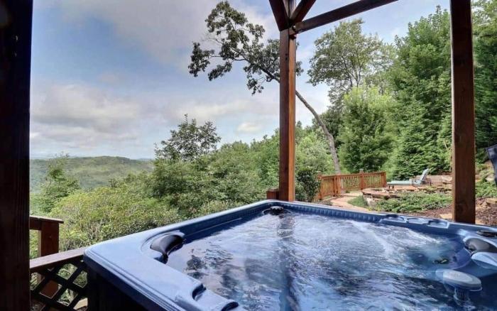 Majestic Mountaintop Escape