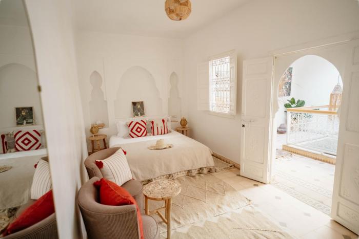 Riad Elaya-PRIVATE with 3 bedrooms for 6 People