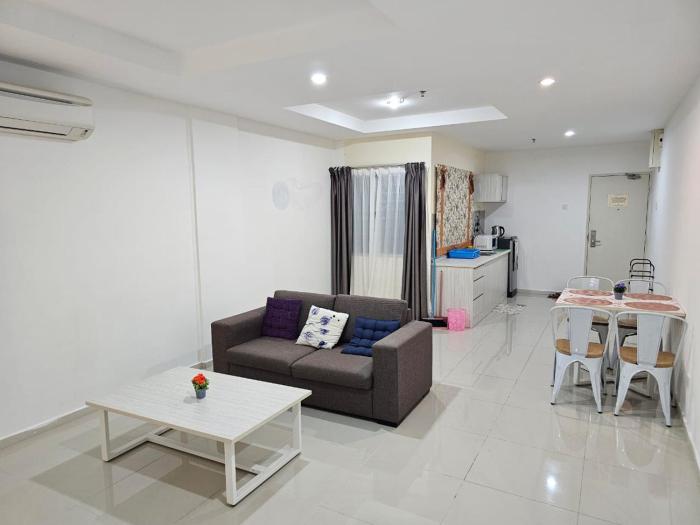 Marina Island Apartment, Lumut