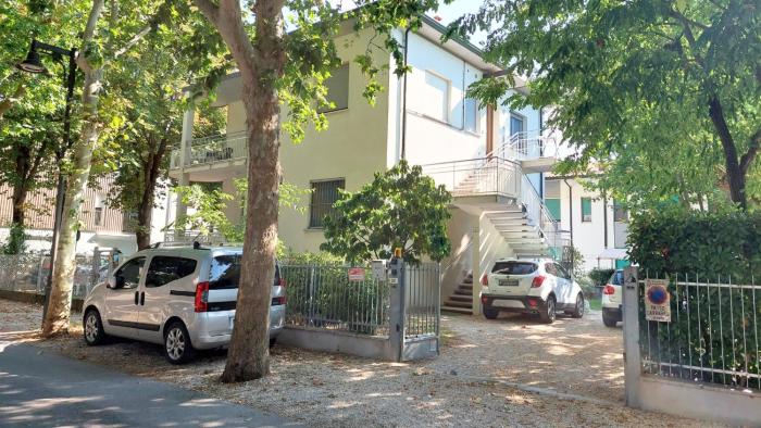 CN029 - Cesenatico, Villa Federica - comodo bilocale con posto auto