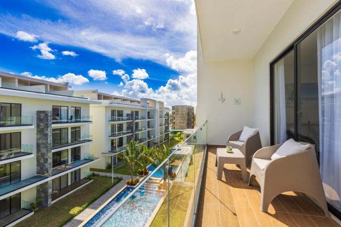 Stylish 1BR Apartment Near Bávaro Beach, Pool View