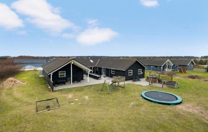 Nice Home In Løkken With Sauna