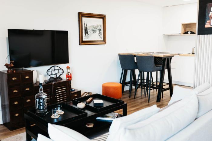 João Paulo II apartment by Lethes Legacy
