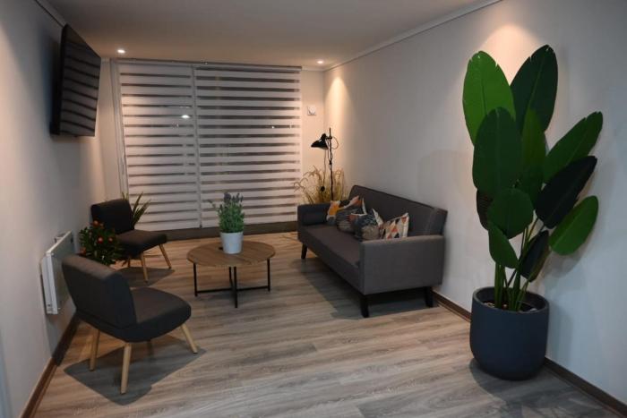 Depto Nuevo Full equipo, Estacionamiento grande