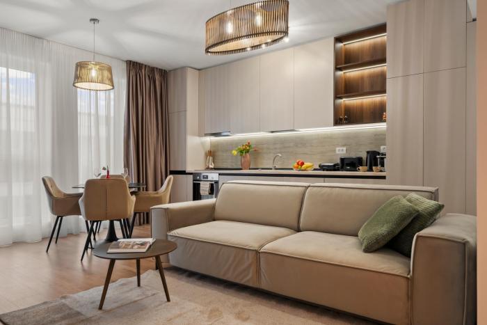 Bright Modern Apartment with Parking - North Area- Self Check-in- Netflix