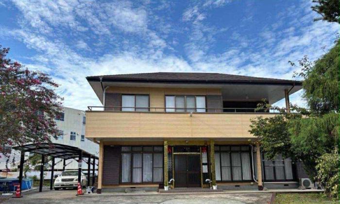 一棟貸しの宿 貸別荘 水戸ハウス Vacation Rental Mito House! Location is 1-2-55 Kanemachi Ibaraki Prefecture 場所は茨城県水戸市金町1-2-55です ドア横のキーボックスの番号はご予約後に,チェックイン情報?