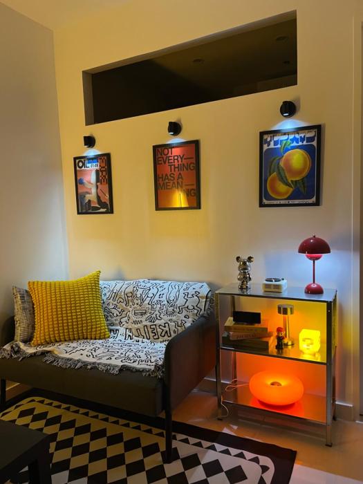 Jeyjis Staycation Victoria De Morato