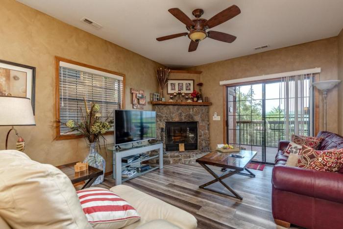 1BR Village At Indian Point 1305 near SDC Free Tickets Daily up to 500 value