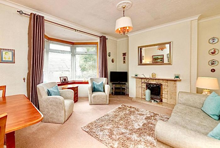 Cosy 2-Bed Villa