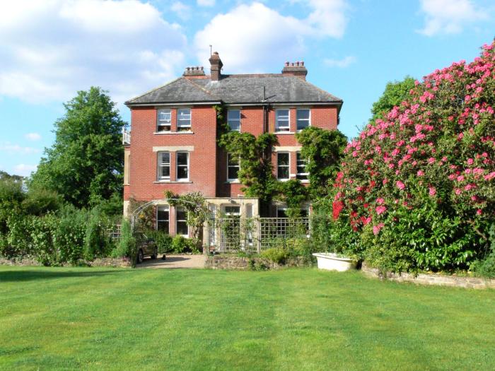 Victorian Country House with large garden