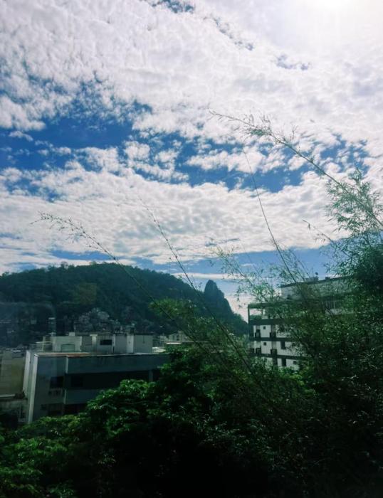 casa tranquila com visa