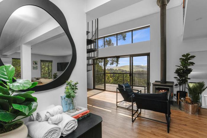 Main House at Apollo Bay Ridge