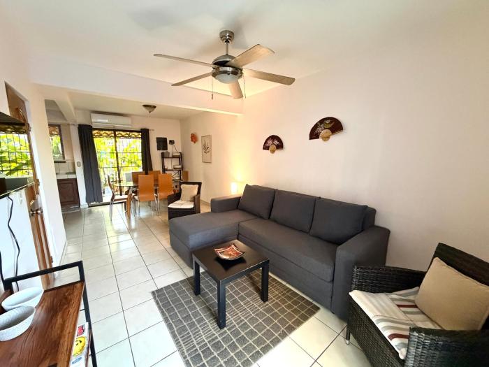 Pineapple Condo at Villa Riviera