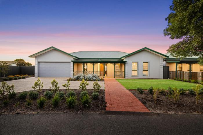 Shining House Villa A