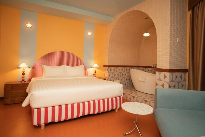 The Très Hotel