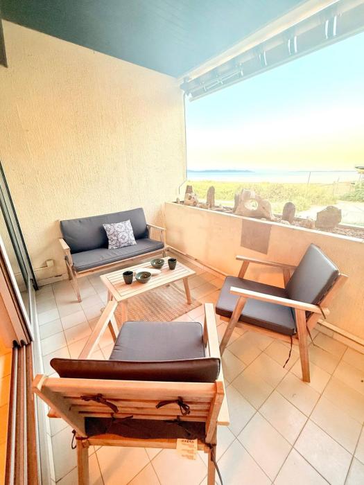 La voile bleue - 130 metres from the beach