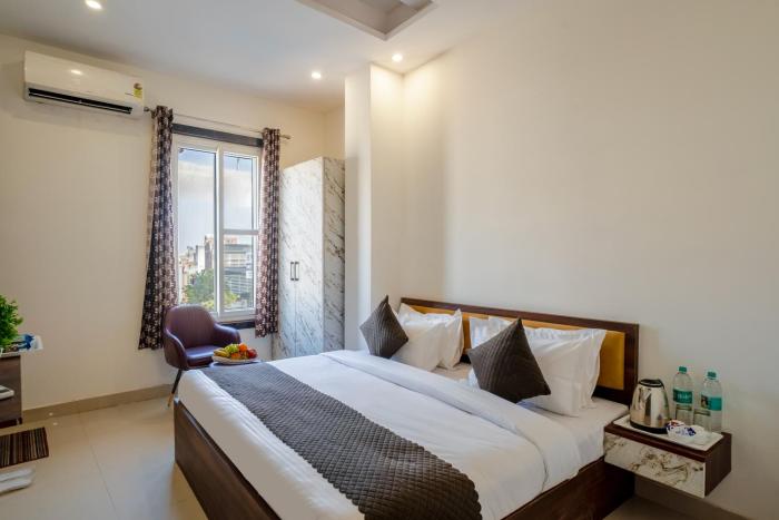 Hotel Delhi 53 Near ISBT Kashmiri Gate