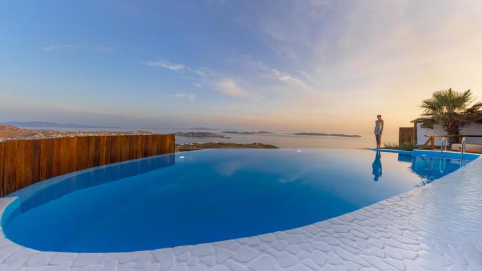 Zinas Villas