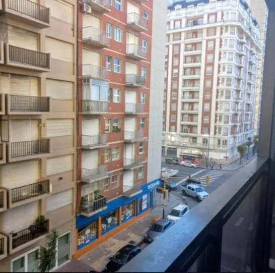 Depto zona Plaza Colón