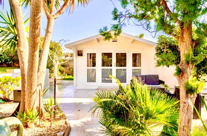 Secret Garden Chalet No. 1