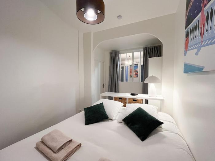 Le cœur battant de Toulon - marché, stade, port à deux pas