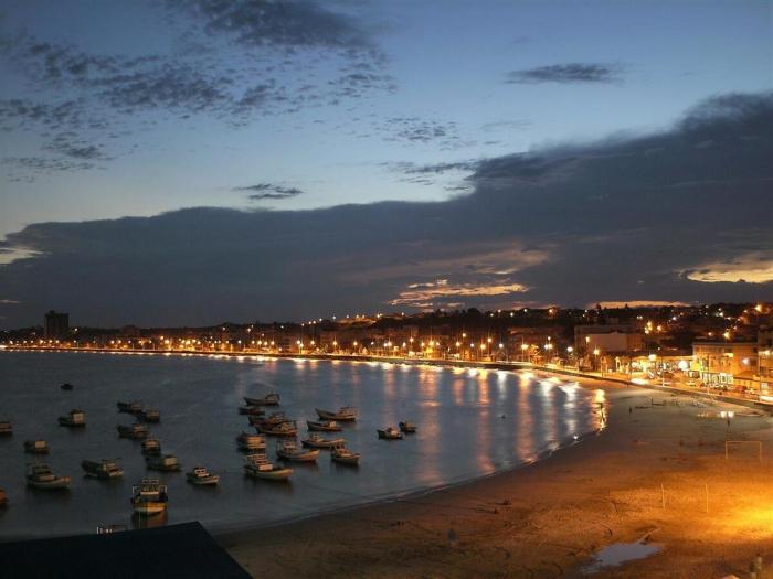 Casa pé na areia em Marataizes na cidade nova