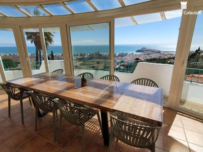 Villa Aguamarina - Pool, Garden and Castle Views