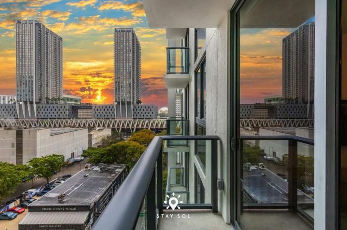 Stylish 1BR Apt With Pool