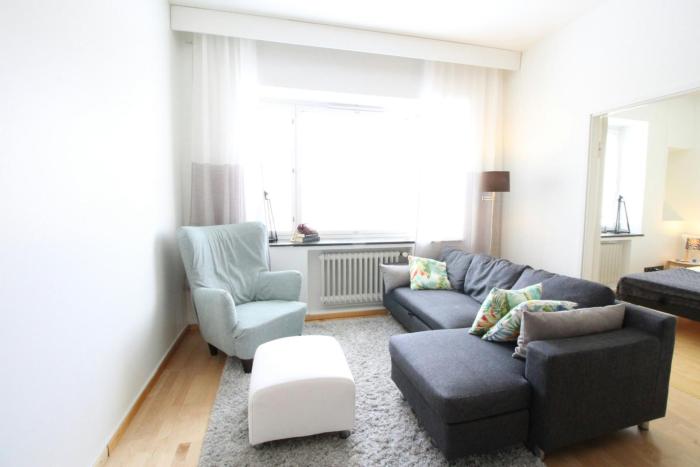 Central and Spacious Apartment for 4 with Sauna