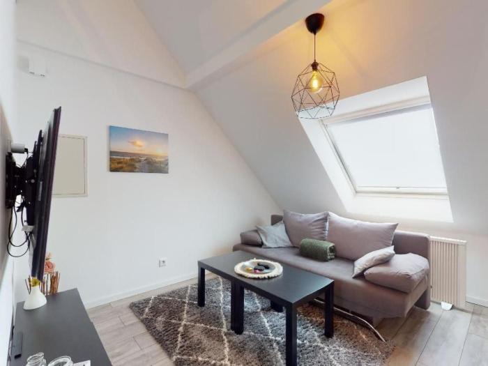 Apartment Urgemütliche Maisonnette Wohnung mit Klimaanlage by Interhome