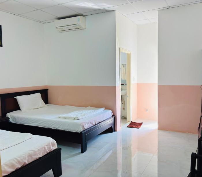 Hoàng Chánh Trí Hotel