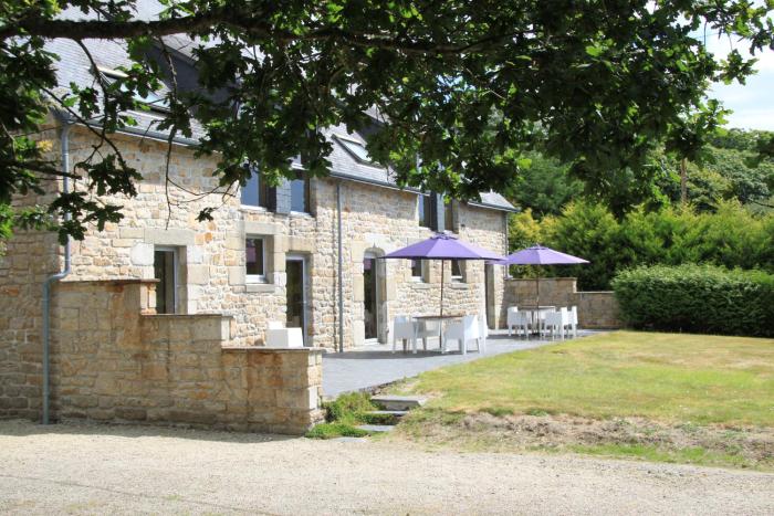 Logement pour 6 au calme - Jardin et Terrasse