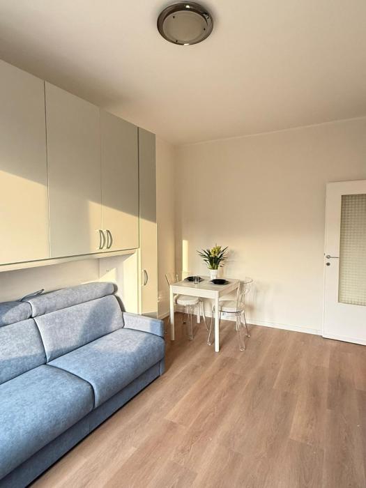 Home Inganni Relax & Confort- Metro & CDI