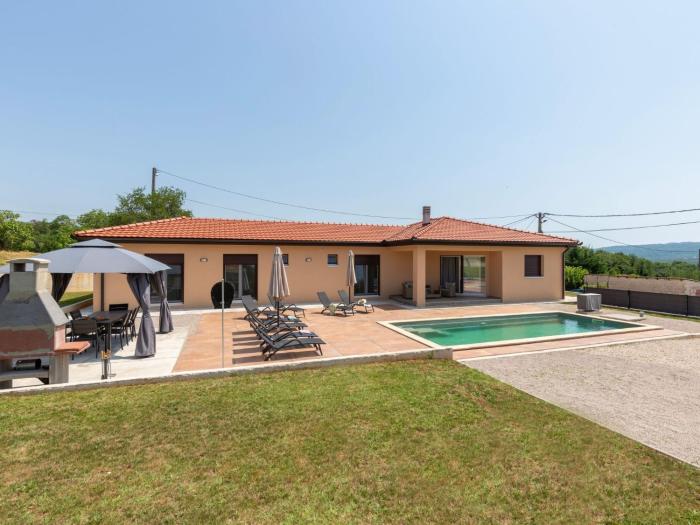 Holiday Home Ferienvilla Villa Xenia by Interhome