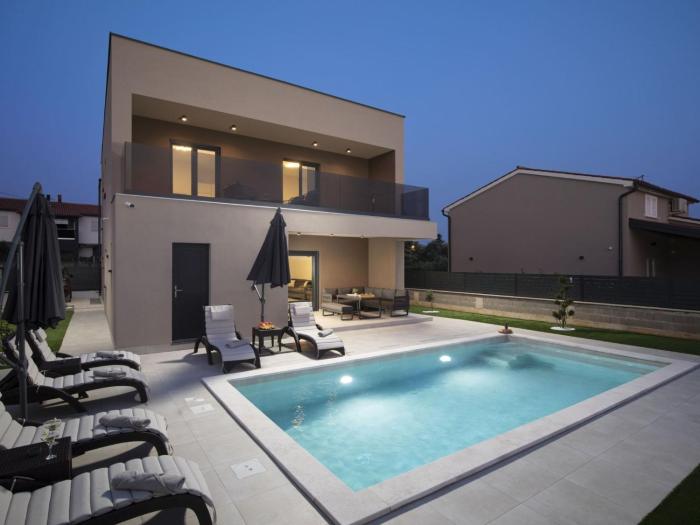 Holiday Home Villa del Sol bei Fažana mit privatem Pool by Interhome