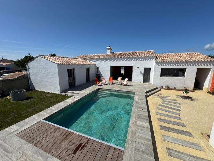 La Cabane - Villa neuve, Piscine Chauffée, Wifi, TV
