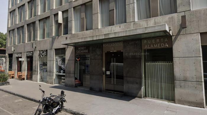 Alameda Central, Puerta Alameda