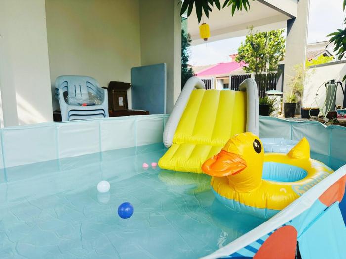 134 melaka town Semi-Detached House Swimming Pool Natural Environment Melaka Raya, Near Kota Laksamana