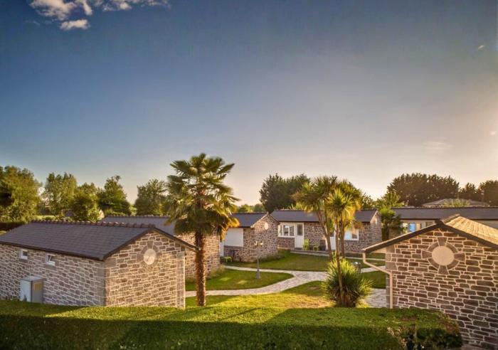 Les Treize Assiettes - Hôtel & Restaurant