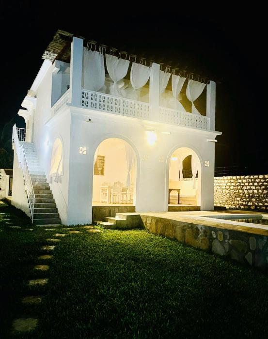 Mya House 12 - Africa Experience