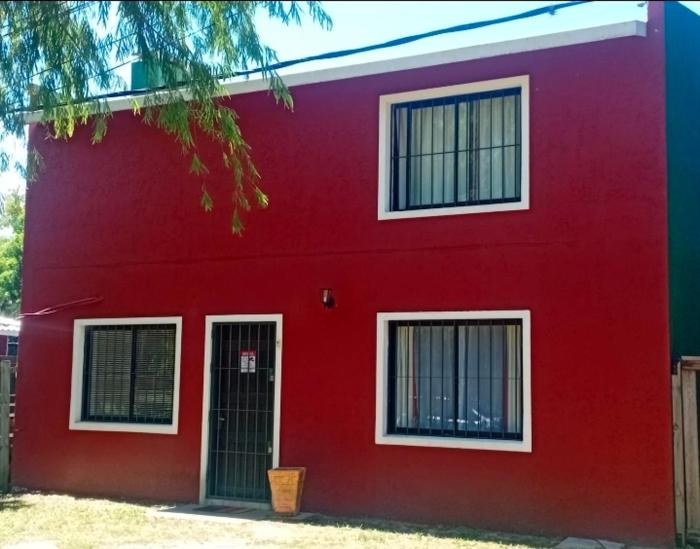 200 meters from the beach Equipped for 6 in 2 levels