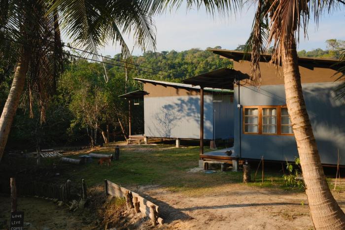 Baan Rim Len Koh Kood