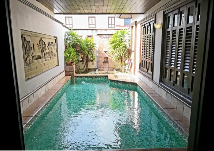 GLX Private Pool Villa
