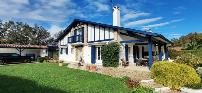 Villa basque piscine chauffée