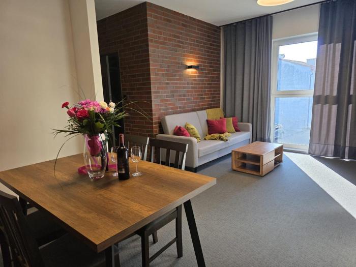 Loft Grojec Apartments