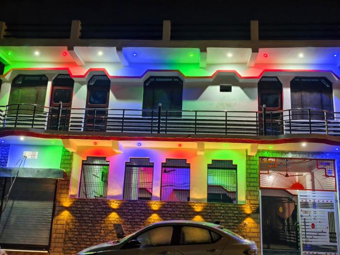 Shashi Niketan