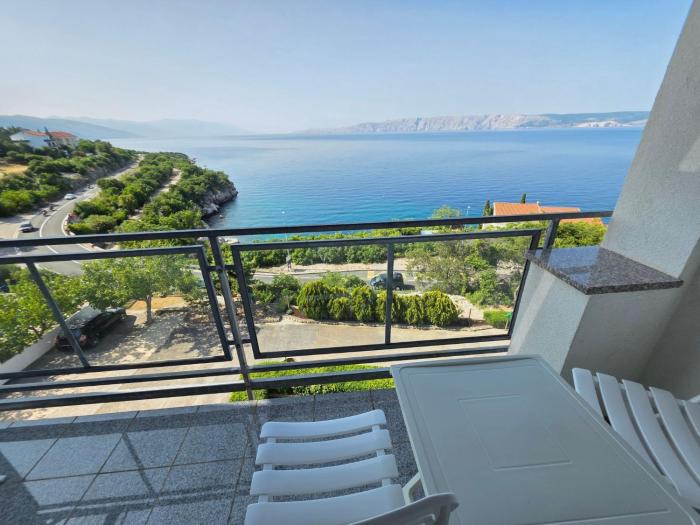 Apartment Wohnung mit Balkon- 150 m vom Strand entfernt by Interhome